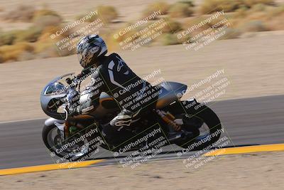 media/Oct-08-2022-SoCal Trackdays (Sat) [[1fc3beec89]]/Turn 9 Inside (10am)/